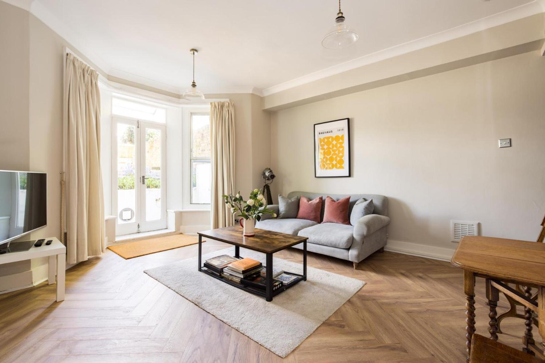 Olympia's Torch 1 Bedroom In Kensington Appartamento Londra